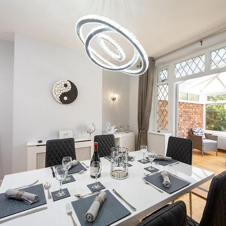 Mulberry House - Luxurious And Modern 4-Bed In Solihull Near Nec,Jlr, Airport, Resorts World, Hs2 Exterior foto